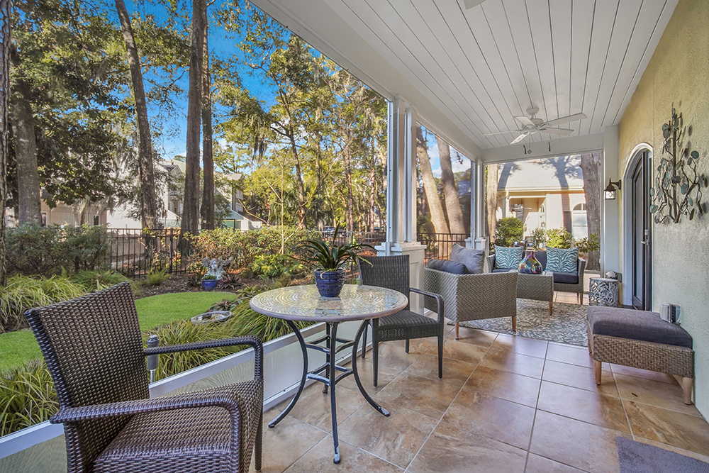 JUST LISTED in WINDMILL HARBOUR!