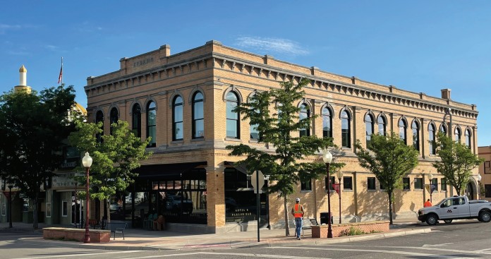 Rathbone Hotel in Montrose