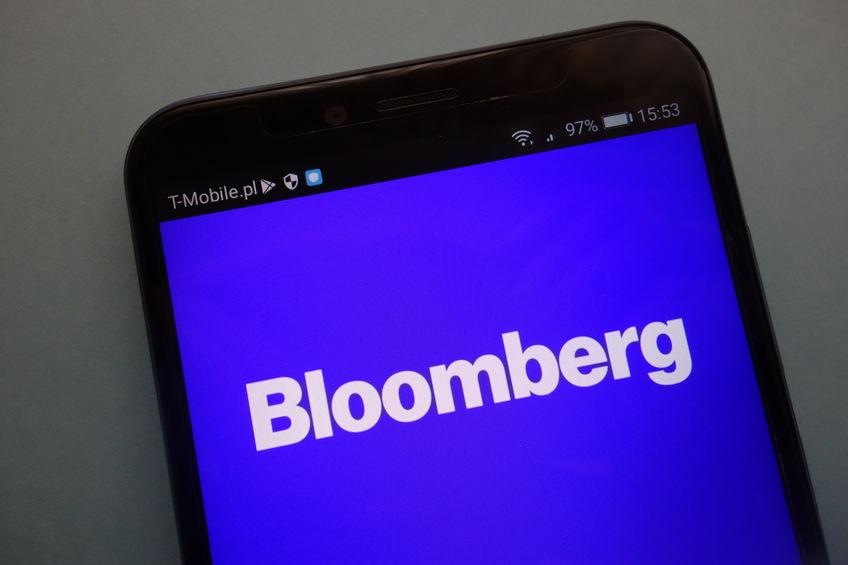 Bloomberg on smartphone - 123RF 