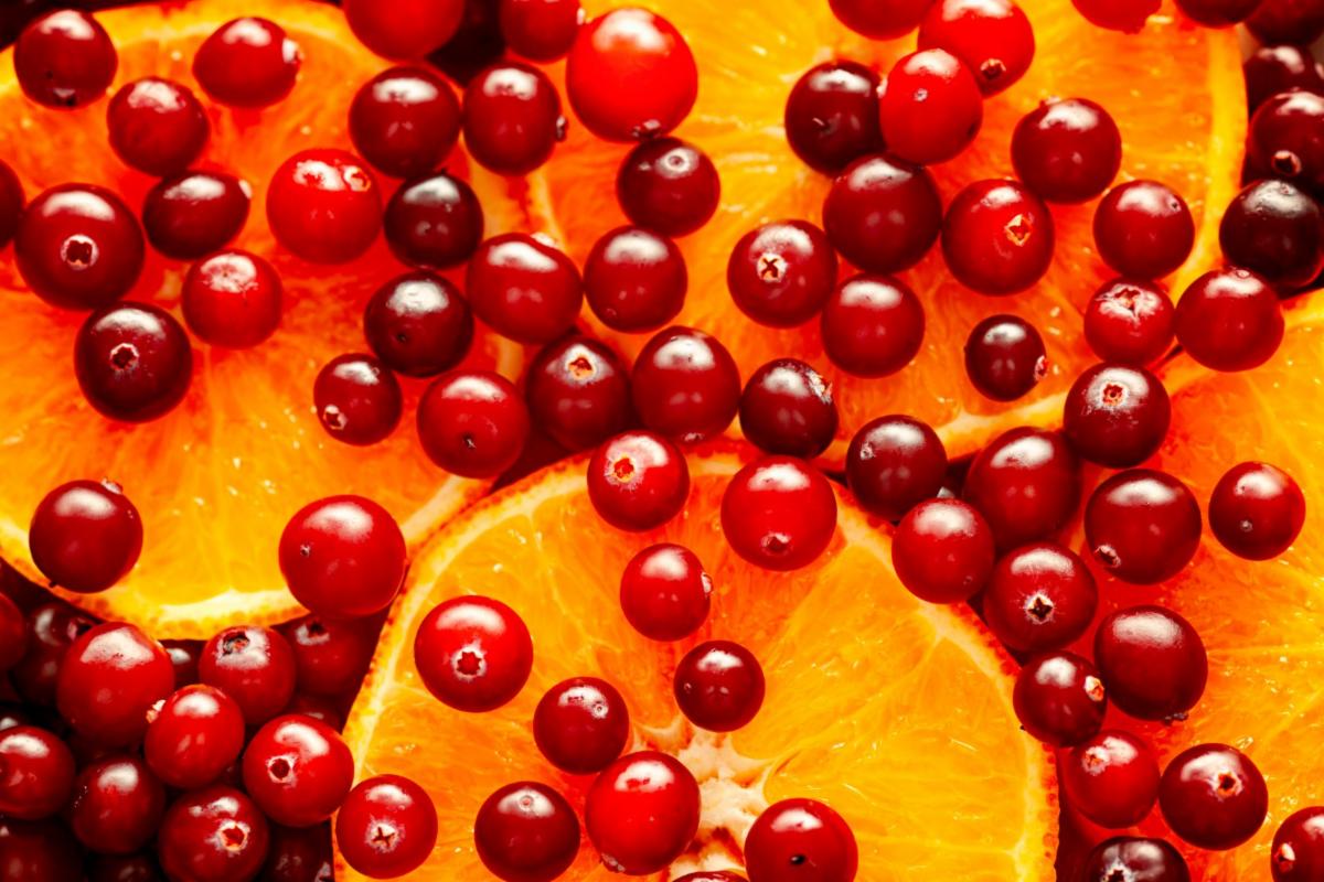 Illuminations Cranberry Orange your holiday favorite! Milled