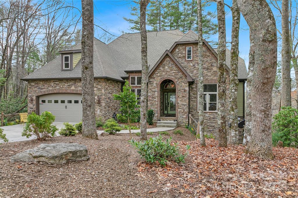 This Month in Real Estate with Al Strickland and Billy McCoyConnestee