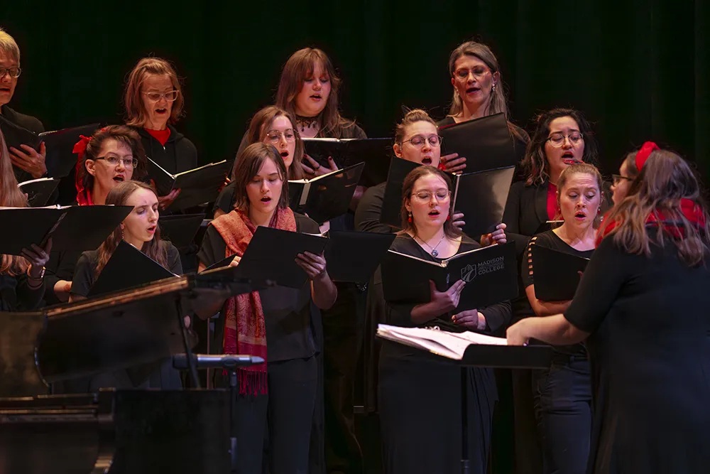 picture of choral collective