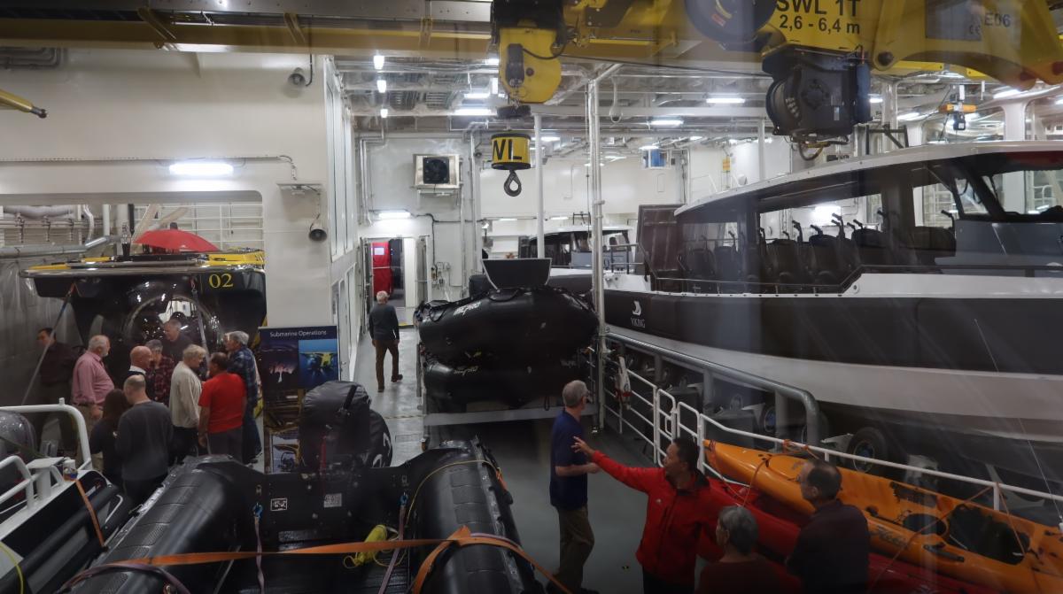 Viking Octantis Hangar