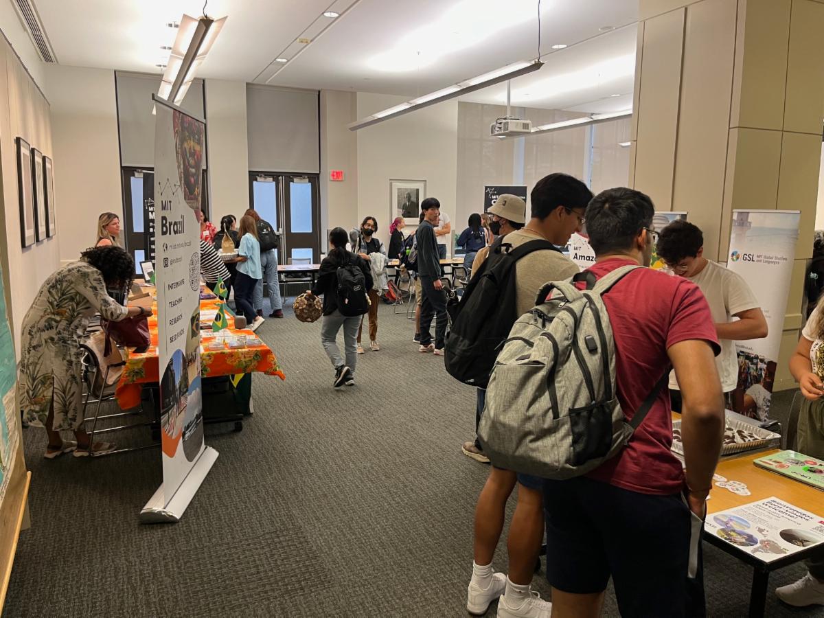 MISTI LATAM Open House crowd