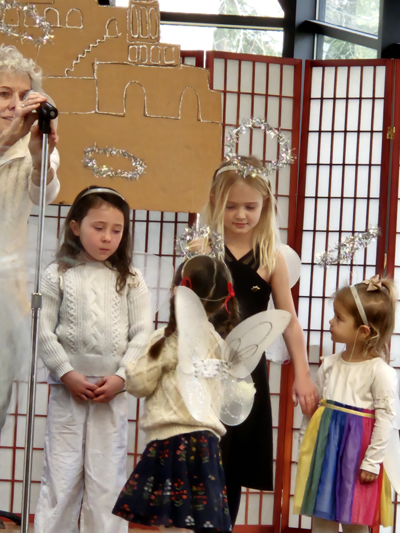 Christmas Pageant on December 15 2024  Lucy and Willow and Millie and new girl