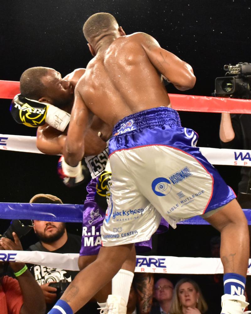 920515f8 5dee 41ce a8f5 6ef713b8cd82