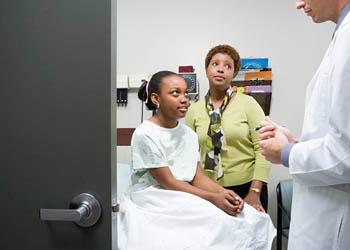 Know the more severe symptoms of pneumonia  to help determine when you should seek medical attention.