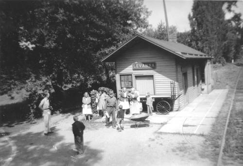 Mail service between Auburn and Ithaca, 1948