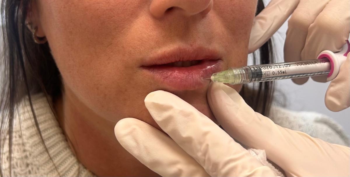 Aesthetic injectable treatment