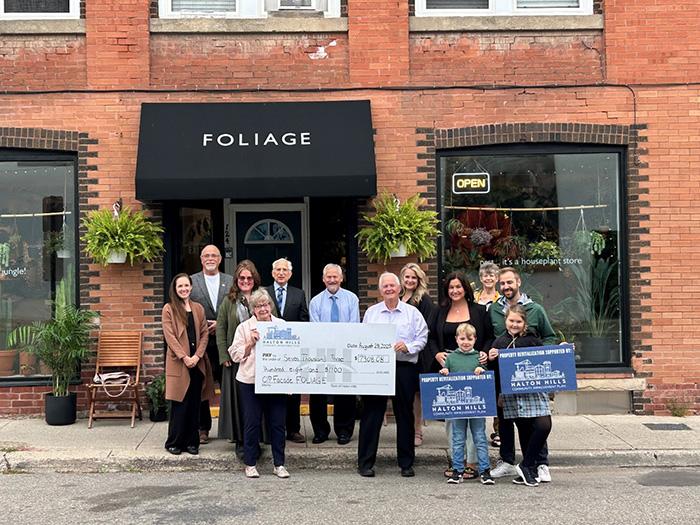 Community Improvement Plan Grant to Foliage Mayor Lawlor and Councillors Norris Garneau and Fogal presenting a cheque to Foliage