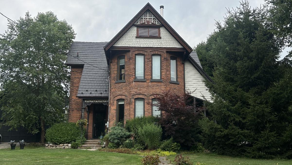 28 Mountain Street front elevation