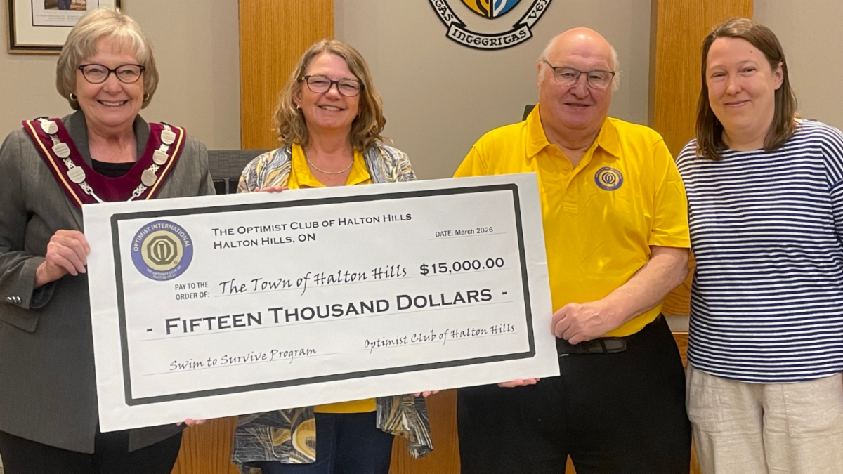 Mayor Ann Lawlor presenting a cheque to Iris Krahmer (Optimist Club of Halton Hills), Ever Welsh (Optimist Club of Halton Hills) and Jaclyn Neill (Town of HH - Recreation Supervisor – Aquatics).