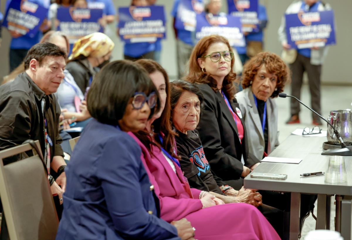 9211437c-e11c-4de9-bfad-28d93f4297c1 image