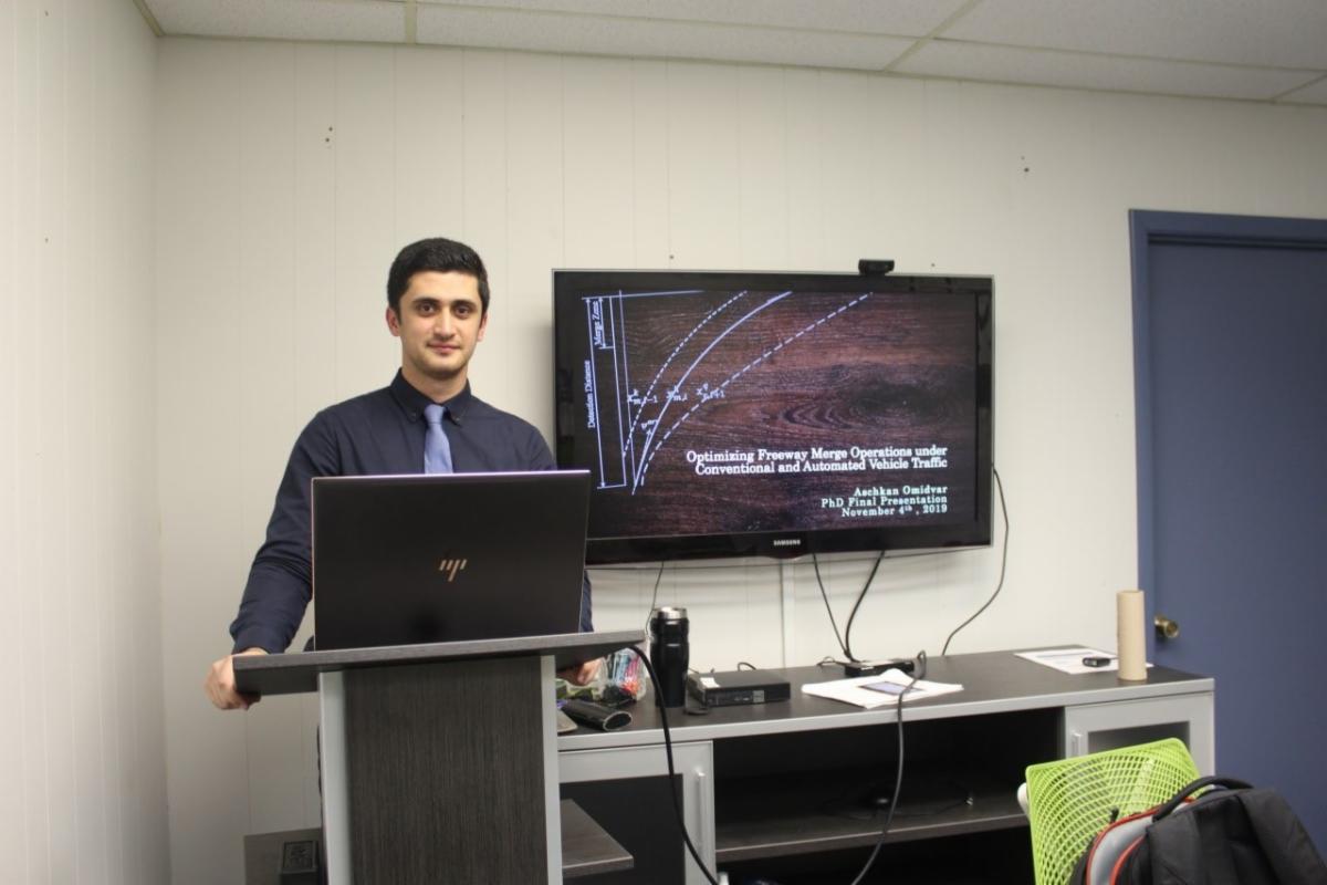 Aschkan Omidvar defends his dissertation