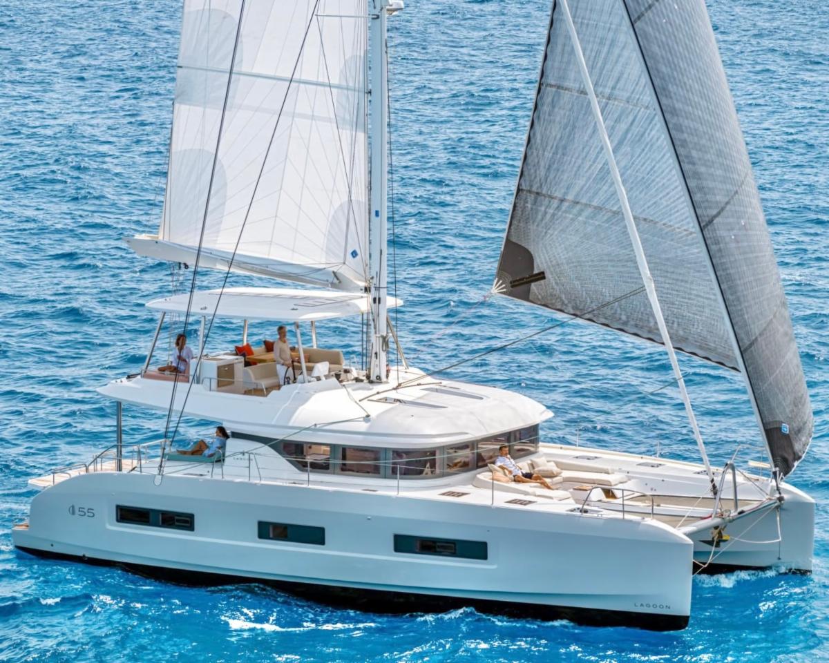 Leading Catamaran Brands?