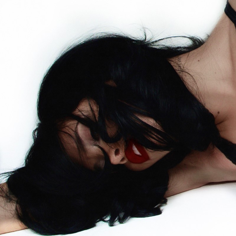 Nessa Barrett Cover