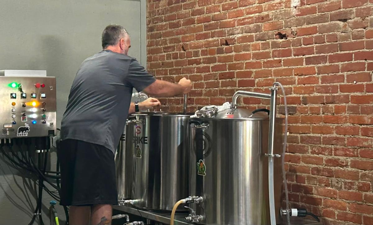 Bam Bam Brewing behind the scenes