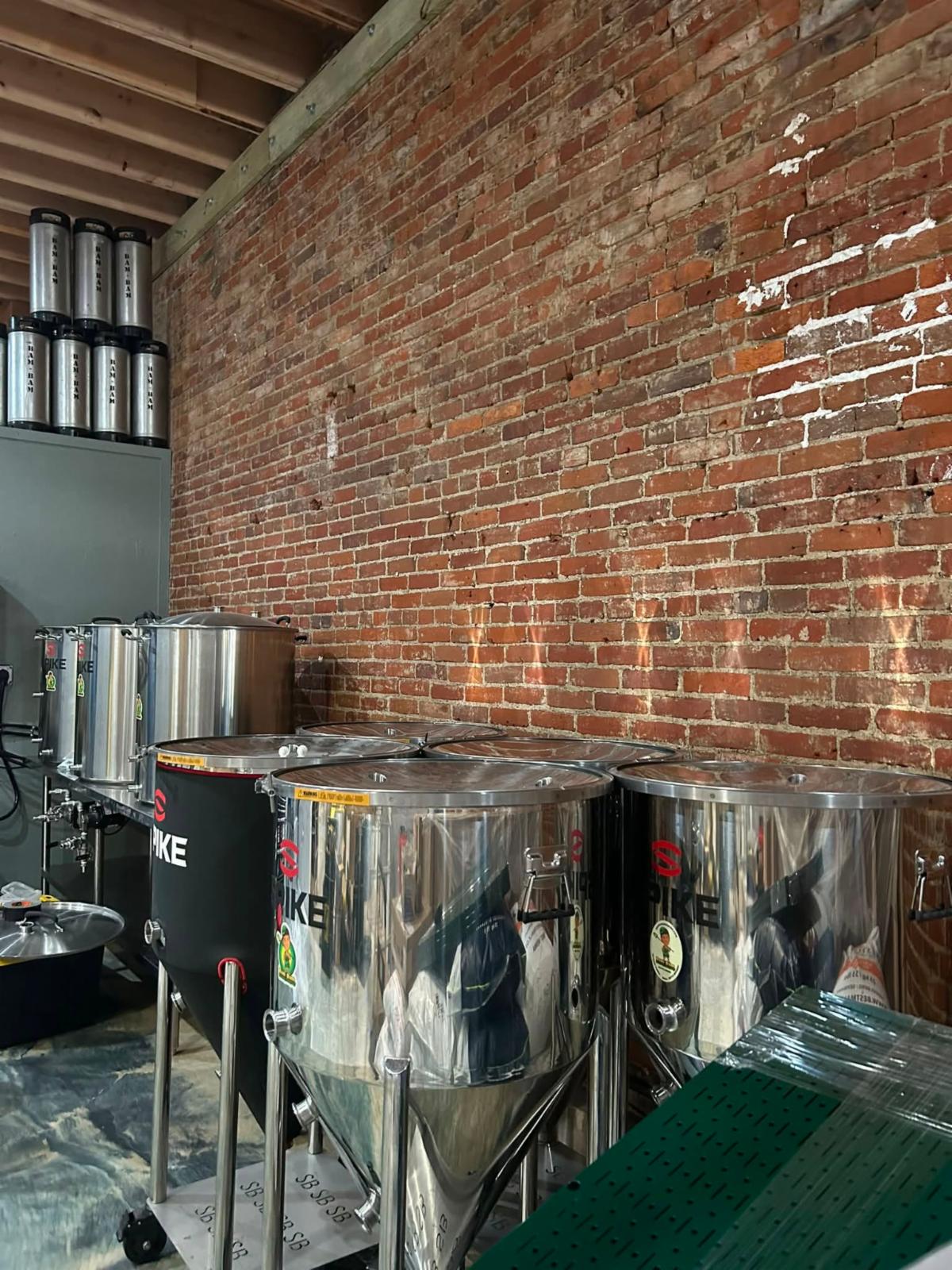 Bam Bam Brewing behind the scenes