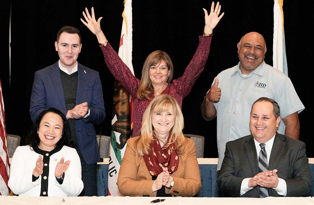 Historic Agreements Signed Colorado River photo 3