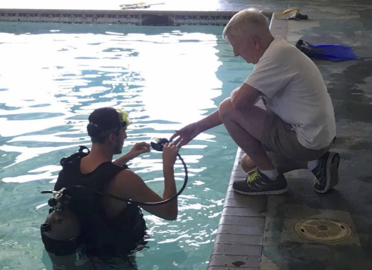tom teaching poolside