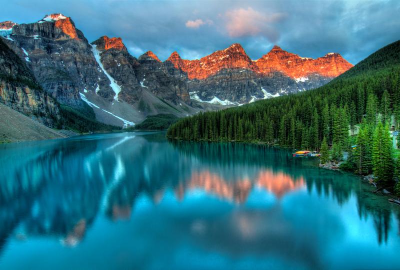 sunrise_colorful_scenery.jpg