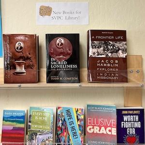 Photo of the bookshelf of new books in the church library