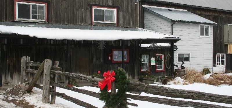 barn winter ext