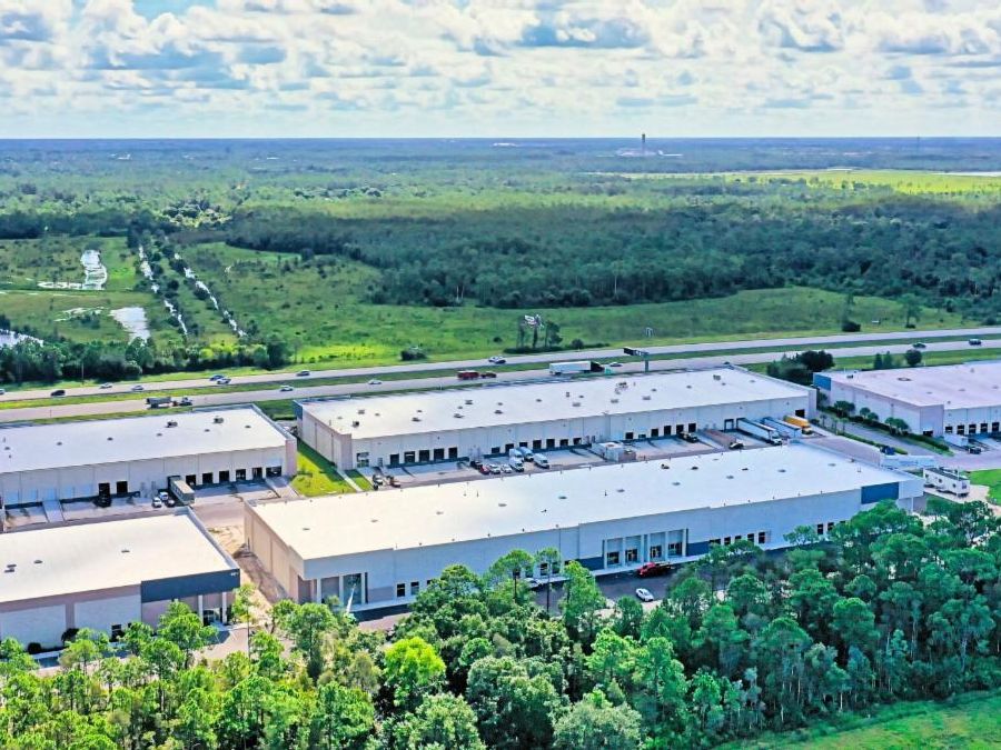 Suncoast Commerce Center