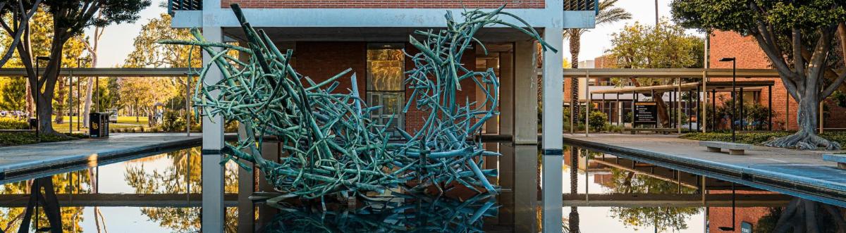 U as a Set sculpture 