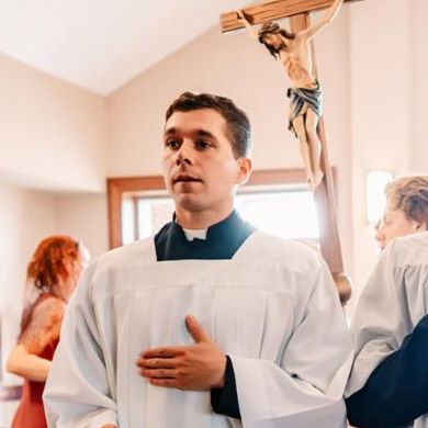 religious_cross_glowing.jpg