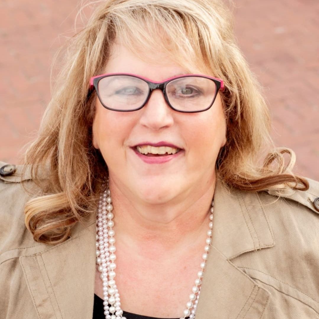 cindy pic 2020.1.jpg