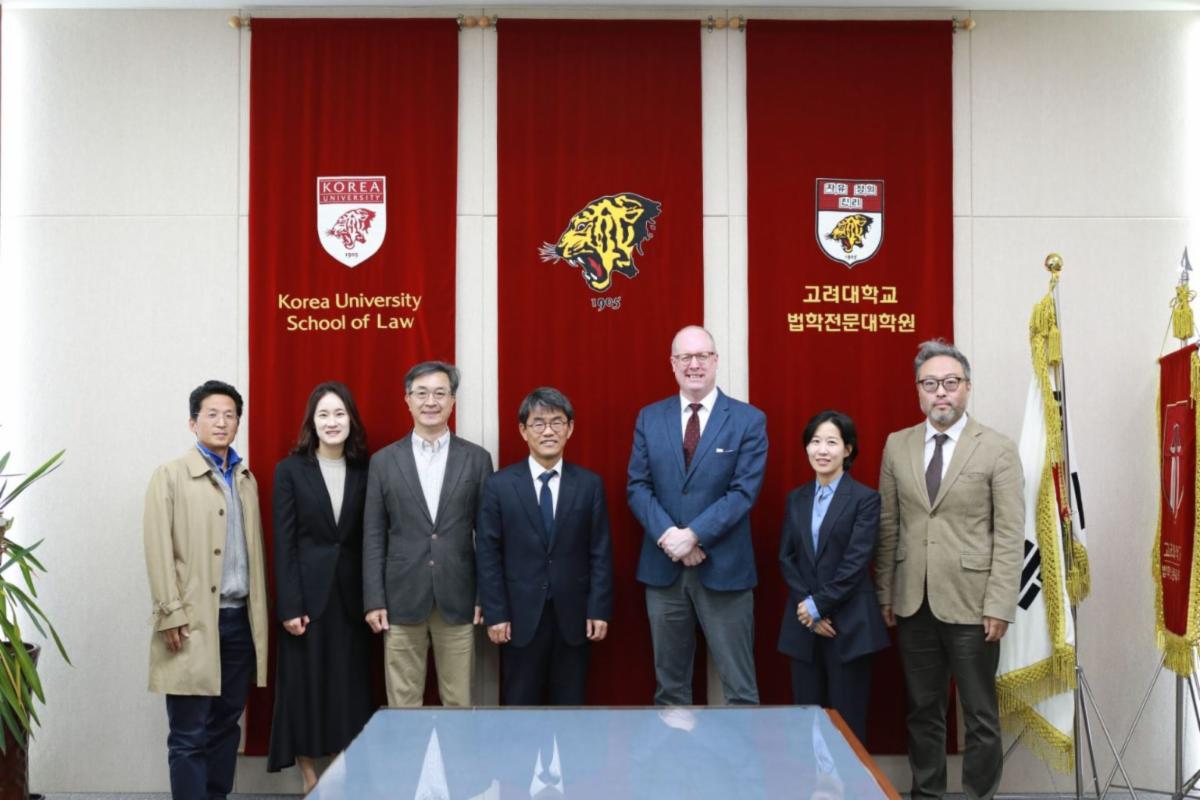Dean Austen Parrish during a visit to Korea University School of Law