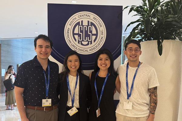 Group Photo of Residents at Medical Students at AUA Conference