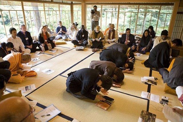 Group in Tatami room