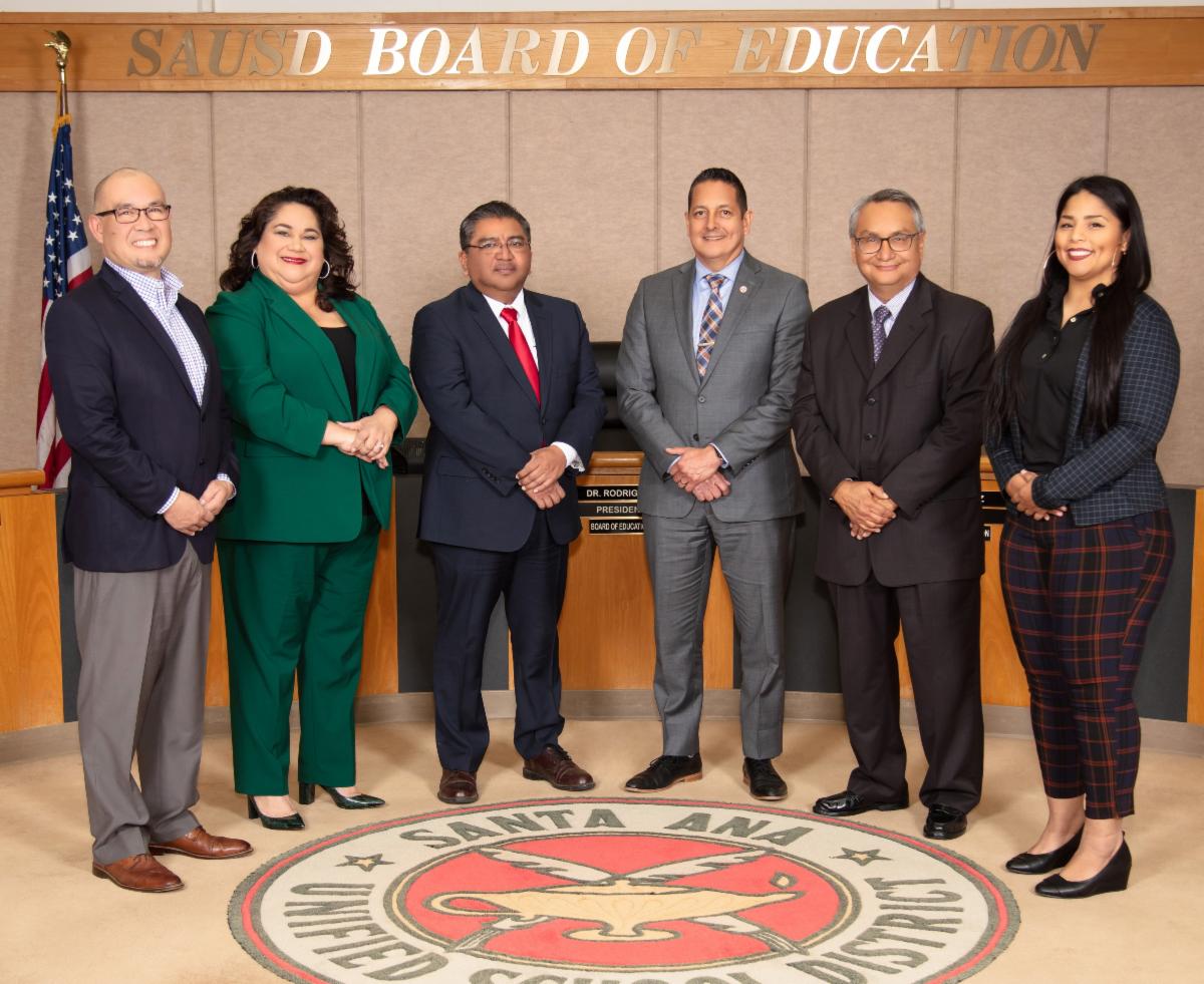 SAUSD E Blast Newsletter: 2022 High School Graduation Edition