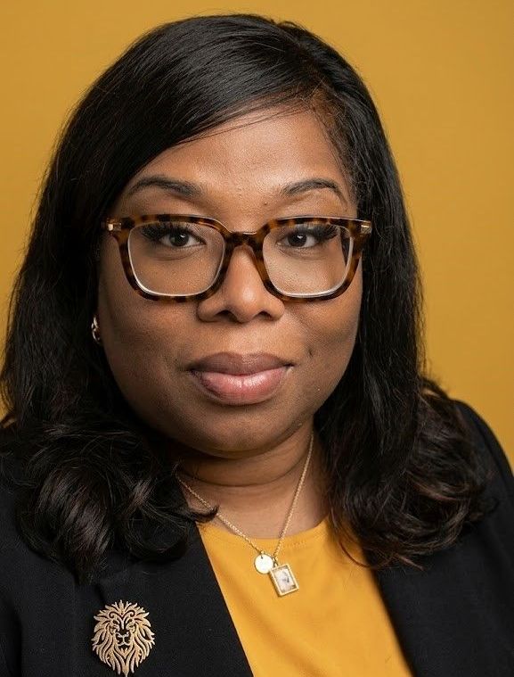 Leslie Mitchell-Knox