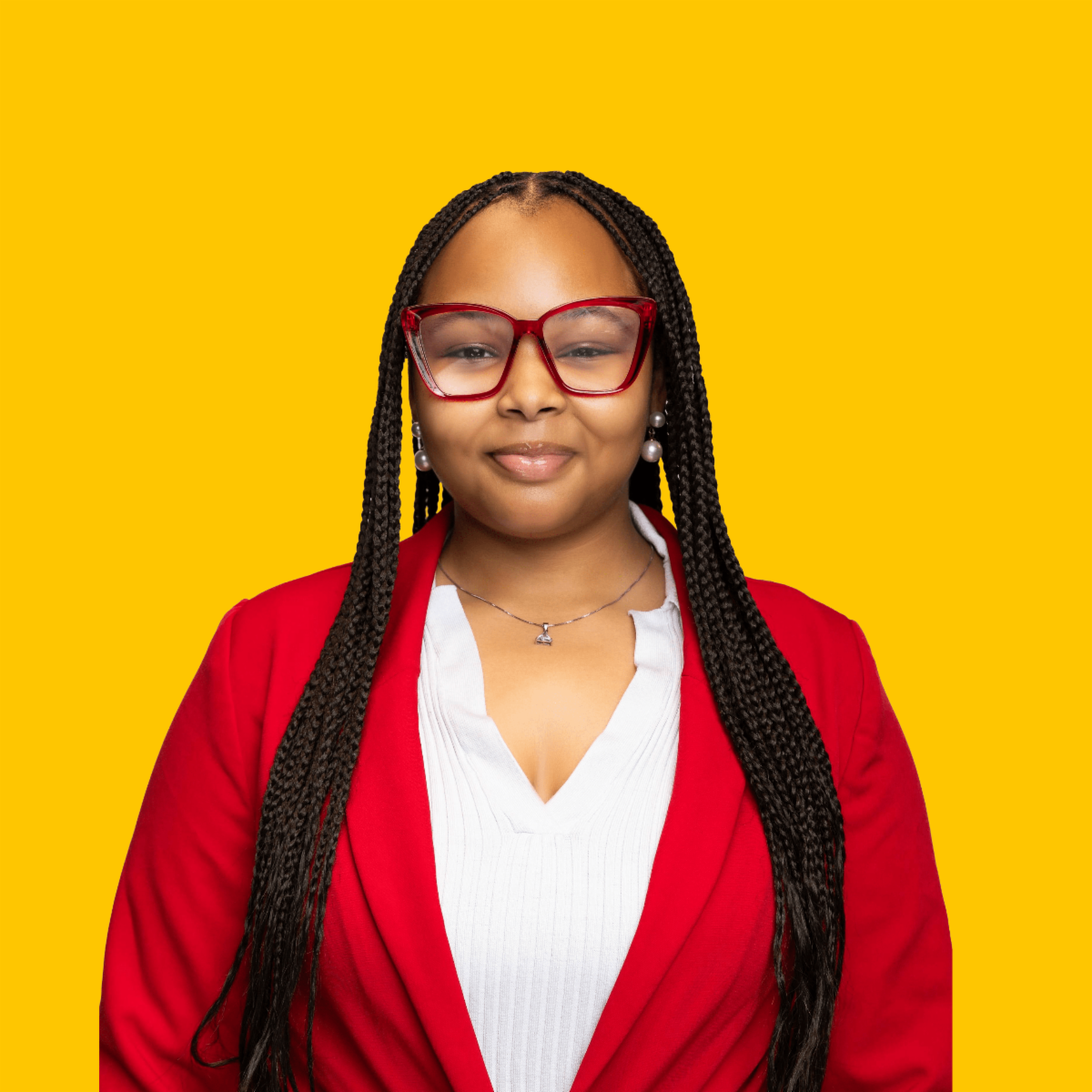 jada-tolbert-headshot-gold-2-edited-min