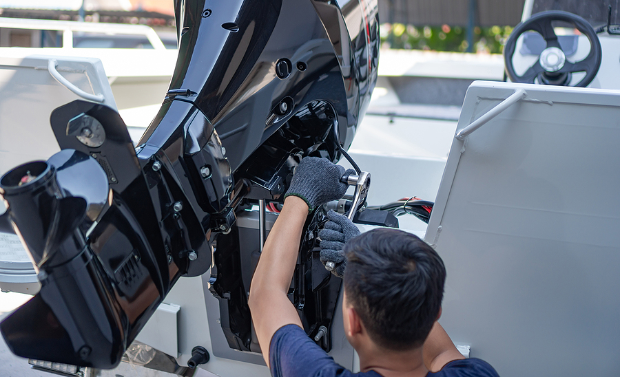 image-boat engine