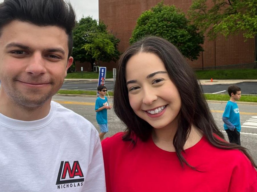 Keeping Team Members in The Loop