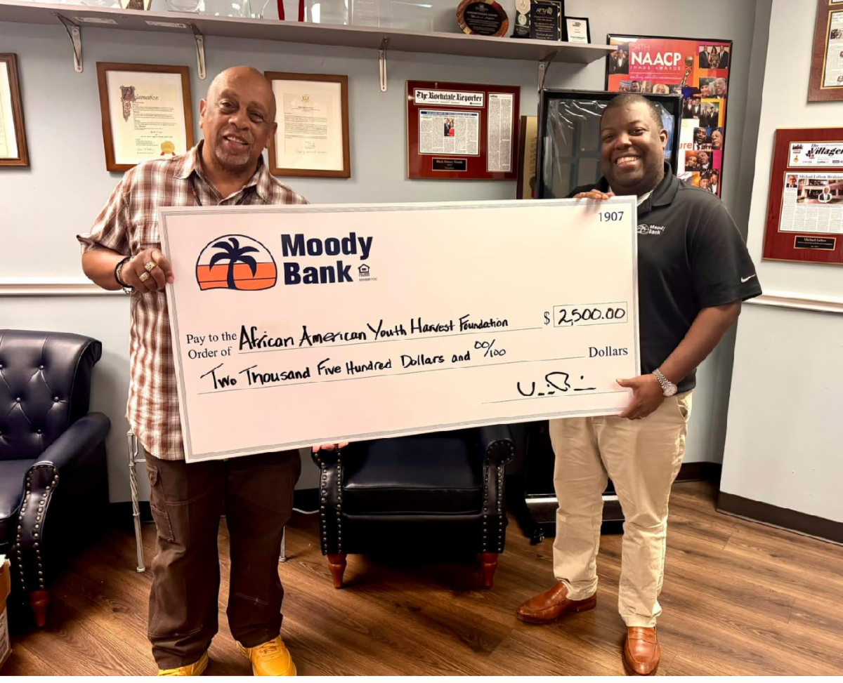 Moody Bank donation presentation to AAYHF