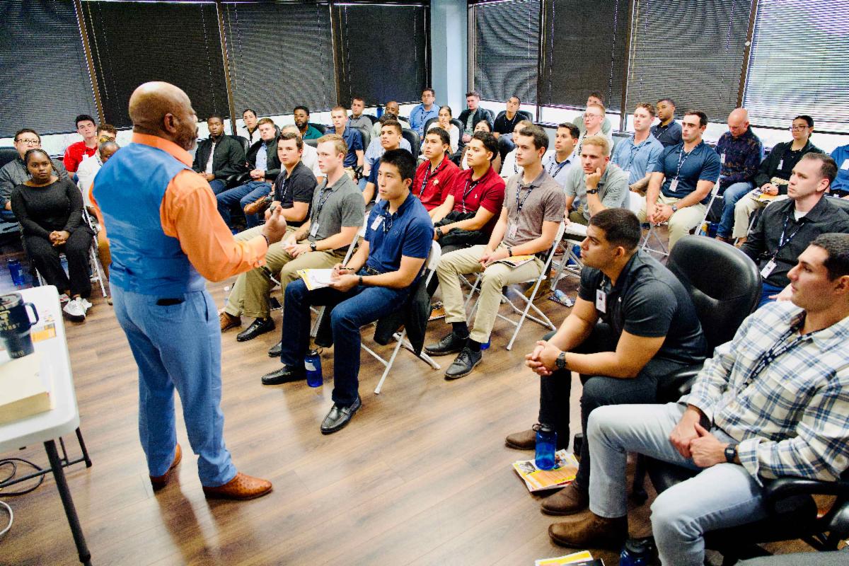 5640a123 8dab 4434 9b2d 61cde3af7591