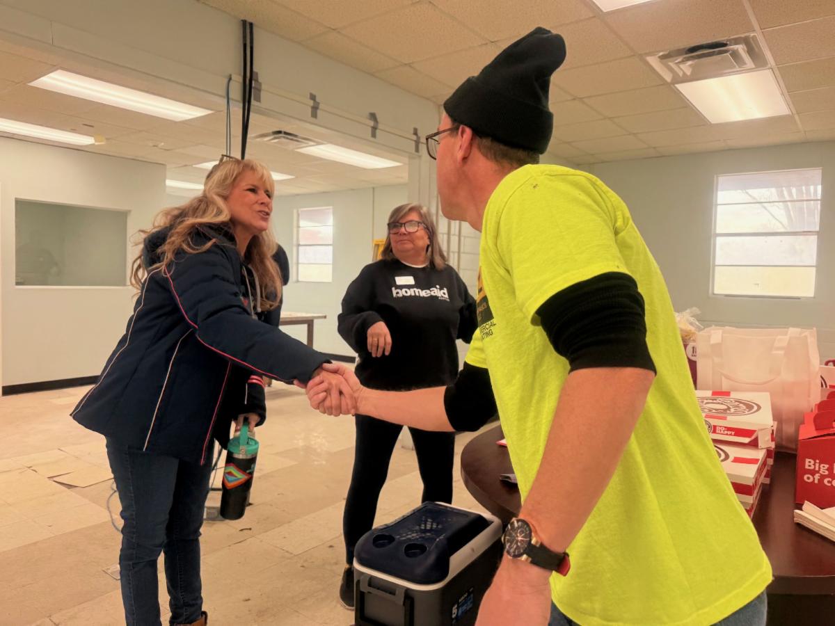 f15ac996 981b 4969 b0fd 5c78bcceb6be