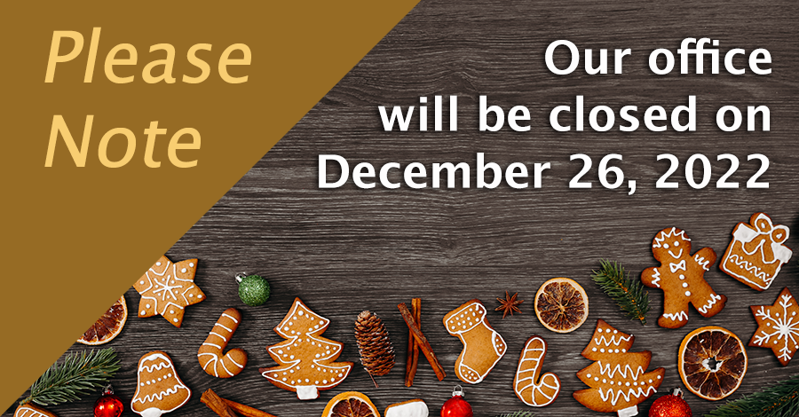 please note our office will be closed o December 26 2022 on wood background with decorated holiday cookies at the bottom