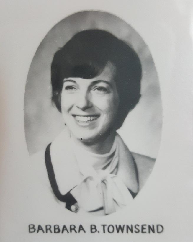 1977 Bench Bar Photo