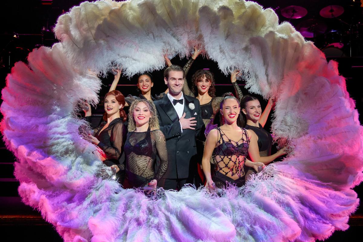Don't Miss the Razzle Dazzle of CHICAGO with your 2025-2026 BROADWAY ...