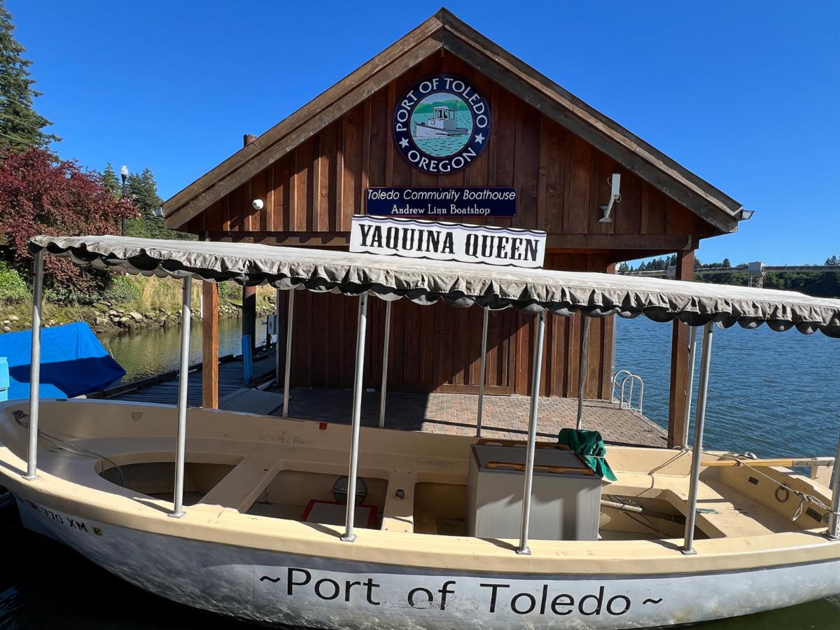 Port of Toledo Boathouse and Yaquina Queen 