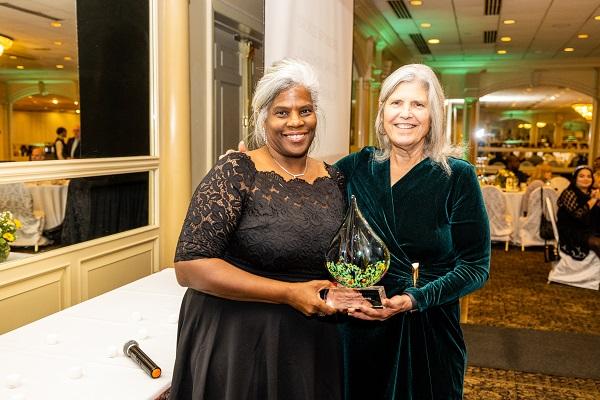 Imagen de Carolyn e Diana