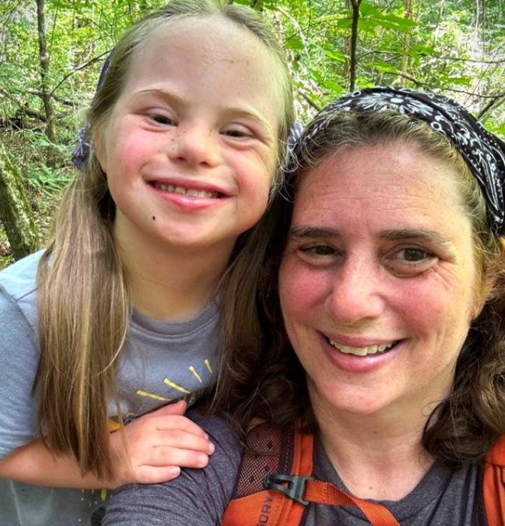 Foto de Kristin Jones y su hija Wren