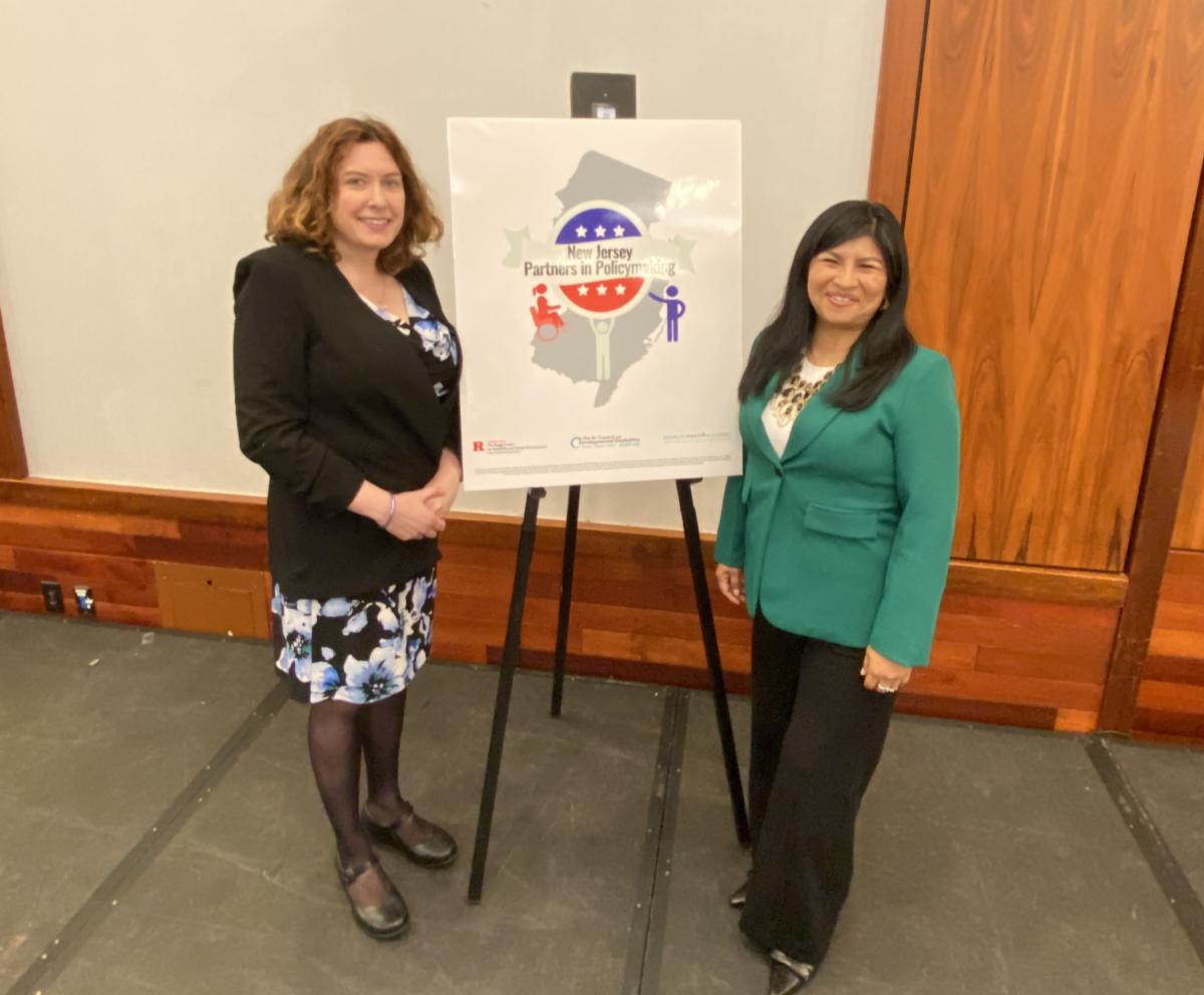 Photo of SPAN's Ellen Woodcock and Paulina Vargas