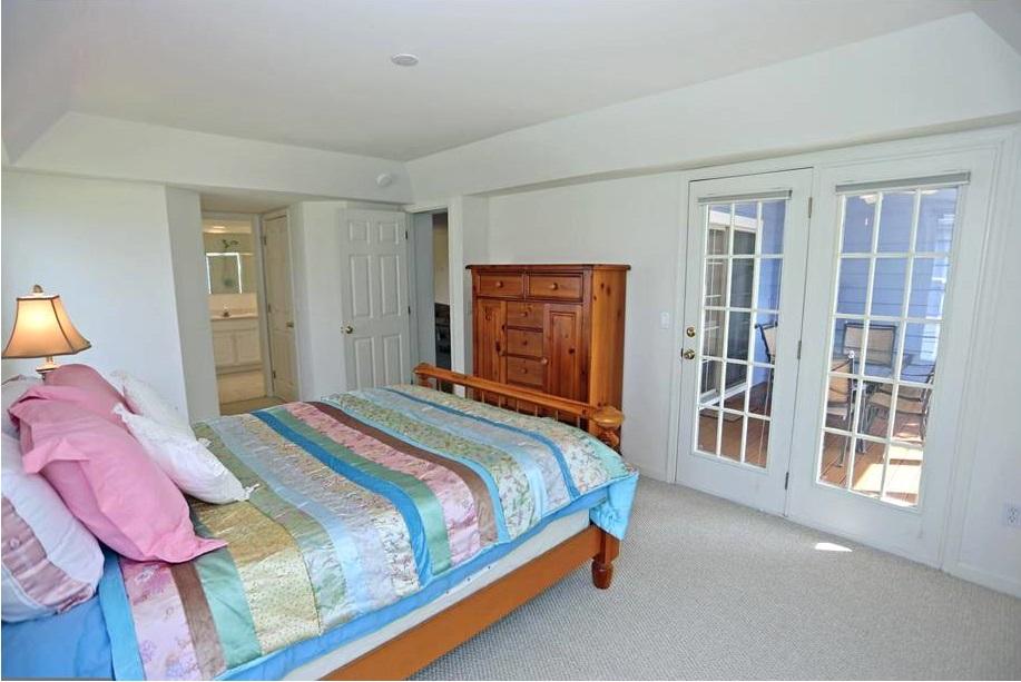 New Listing! Waterfront Home in Lewes